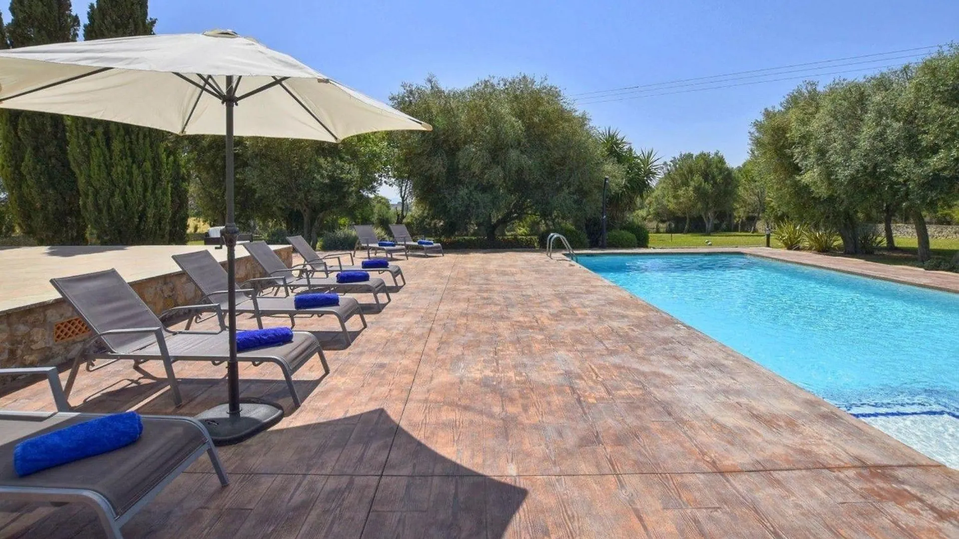 Atemberaubende Villa Mit Pool Und Panoramablick In Unmittelbarer Naehe Von Alcudia Und Dem Meer 0*, אלקודיה ספרד