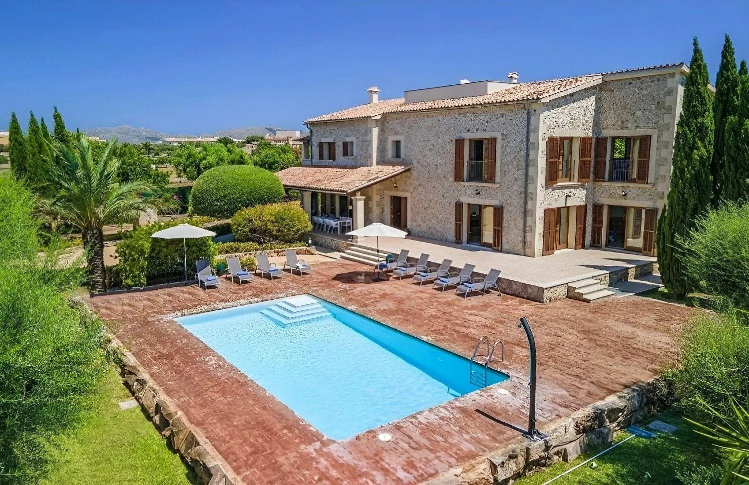 Atemberaubende Villa Mit Pool Und Panoramablick In Unmittelbarer Naehe Von Alcudia Und Dem Meer